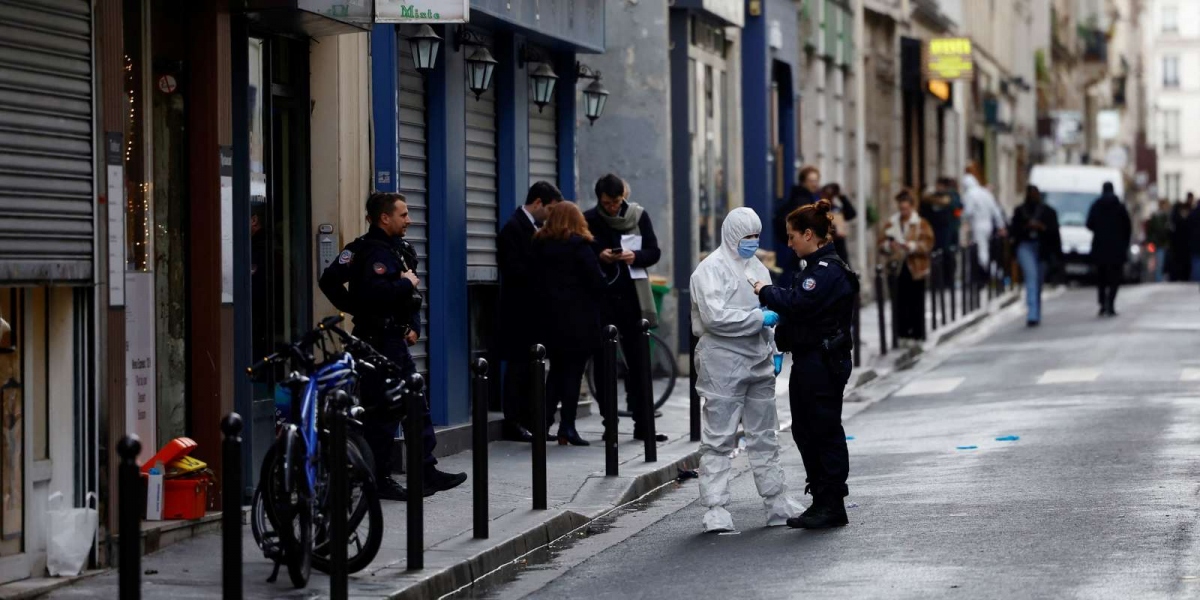 Kẻ nổ súng sát hại 3 người ở Paris là phần tử cực hữu